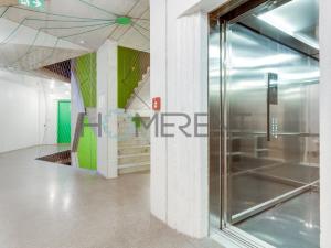 Pronájem bytu 2+kk, Praha - Holešovice, Komunardů, 59 m2