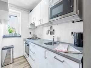 Prodej bytu 3+kk, Žebrák, Sídliště, 53 m2