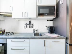 Prodej bytu 3+kk, Žebrák, Sídliště, 53 m2