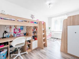 Prodej bytu 3+kk, Žebrák, Sídliště, 53 m2