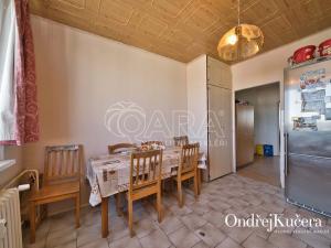 Prodej bytu 3+1, Praha - Modřany, Vokrojova, 76 m2