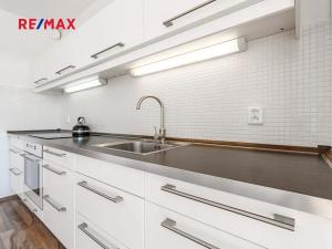 Prodej bytu 2+kk, Mníšek pod Brdy, Ke škole, 57 m2