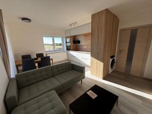 Pronájem bytu 3+kk, Praha - Satalice, Za školkou, 56 m2