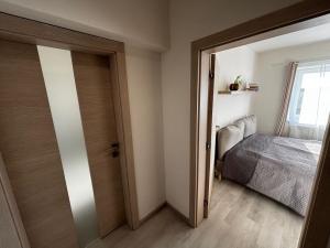 Pronájem bytu 3+kk, Praha - Satalice, Za školkou, 56 m2