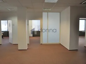 Pronájem kanceláře, Praha, Kodaňská, 121 m2