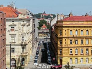 Prodej bytu 2+kk, Praha - Smíchov, Na Valentince, 100 m2