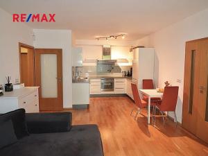 Pronájem bytu 3+kk, Praha - Hloubětín, K náhonu, 71 m2