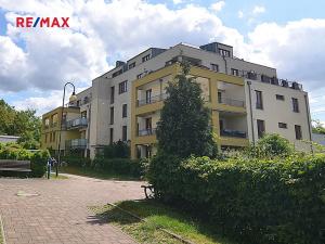 Pronájem bytu 3+kk, Praha - Hloubětín, K náhonu, 71 m2