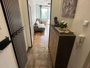 Pronájem bytu 1+kk, Jablonec nad Nisou, U Staré lípy, 27 m2