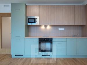 Prodej bytu 1+kk, Praha - Smíchov, Toyen, 39 m2