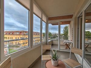 Pronájem bytu 2+kk, Praha - Holešovice, Na Maninách, 62 m2