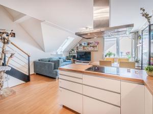 Prodej bytu 3+kk, Jinočany, Mirešická, 90 m2