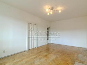 Prodej bytu 3+1, Kadaň, Budovatelů, 70 m2