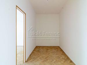 Prodej bytu 3+1, Kadaň, Budovatelů, 70 m2