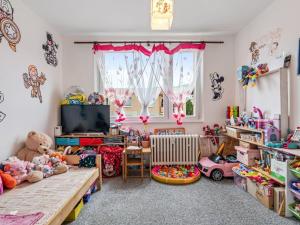 Prodej bytu 4+1, Ústí nad Labem - Neštěmice, Seifertova, 86 m2