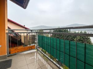 Pronájem atypického bytu, Ústí nad Labem - Krásné Březno, Drážďanská, 62 m2