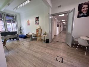 Pronájem kanceláře, Praha, Spálená, 406 m2
