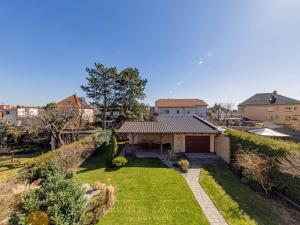 Prodej rodinného domu, Praha - Suchdol, Osvobození, 314 m2