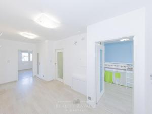 Prodej rodinného domu, Praha - Suchdol, Osvobození, 314 m2