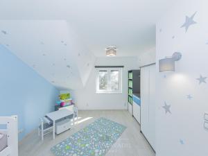 Prodej rodinného domu, Praha - Suchdol, Osvobození, 314 m2