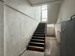 Prodej výrobních prostor, Brno, Trnkova, 1912 m2