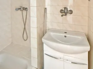 Prodej bytu 2+1, Veselí nad Lužnicí - Veselí nad Lužnicí II, Nádražní, 54 m2