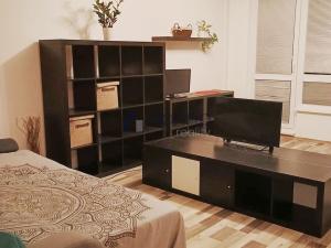 Pronájem bytu 3+kk, Praha, Bašteckého, 74 m2