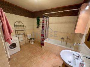 Prodej bytu 2+kk, Praha - Prosek, Vysočanská, 62 m2