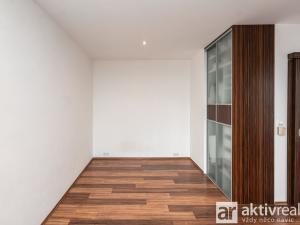 Prodej bytu 1+kk, Praha - Žižkov, Pod lipami, 32 m2