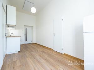 Pronájem bytu 2+kk, Praha - Holešovice, Milady Horákové, 44 m2