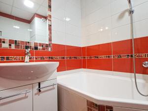 Pronájem bytu 2+1, Jirkov, Osvobození, 52 m2
