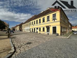 Pronájem obchodního prostoru, Jaroměř, Masarykovo nám., 97 m2
