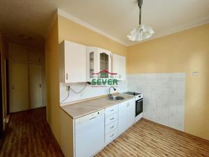 Prodej bytu 3+1, Kadaň, Budovatelů, 70 m2