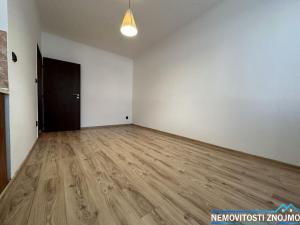 Pronájem bytu 1+kk, Znojmo, Čermákova, 24 m2