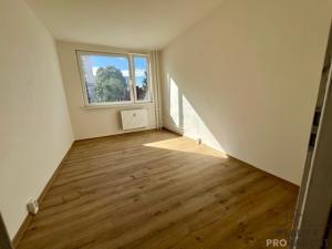 Prodej bytu 3+1, Břeclav, Na Valtické, 68 m2