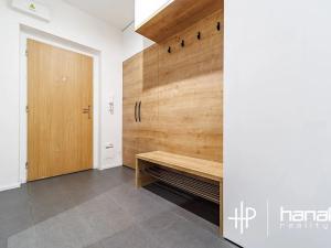 Pronájem bytu 2+kk, Olomouc, gen. Píky, 56 m2