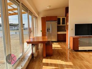 Pronájem bytu 3+kk, Praha, Pastevců, 80 m2