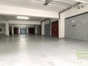 Pronájem garáže, Brno - Židenice, Šaumannova, 15 m2