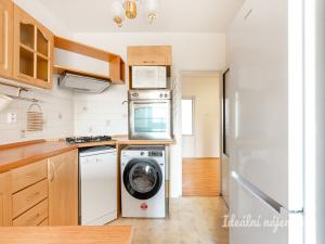 Pronájem bytu 3+1, Praha - Chodov, Brandlova, 83 m2