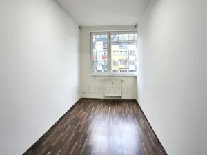 Pronájem bytu 2+kk, Praha - Vysočany, Podkovářská, 53 m2