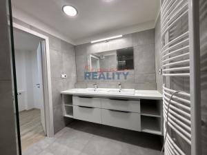 Prodej bytu 4+1, České Budějovice - České Budějovice 2, Otavská, 79 m2