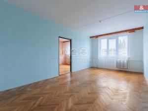 Prodej bytu 3+1, Karlovy Vary - Stará Role, Dvořákova, 83 m2