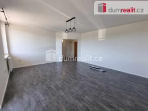 Pronájem bytu 1+1, Praha - Stodůlky, Sluneční náměstí, 46 m2