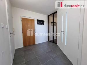 Pronájem bytu 1+1, Praha - Stodůlky, Sluneční náměstí, 46 m2