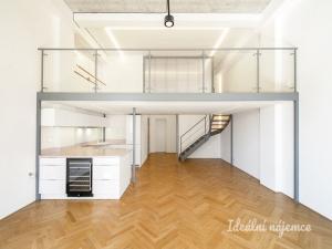 Prodej bytu 2+kk, Praha - Michle, Novobohdalecká, 74 m2