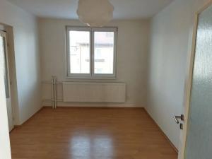 Pronájem bytu 3+1, Malenice, 64 m2