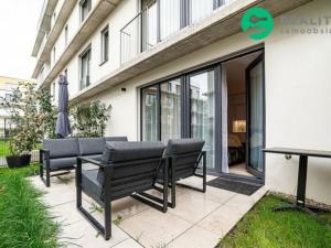 Pronájem bytu 1+kk, Praha - Hodkovičky, Šenácká, 37 m2
