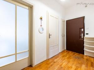 Prodej bytu 4+1, Praha - Smíchov, Stroupežnického, 105 m2