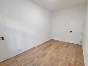 Prodej bytu 2+kk, Praha - Břevnov, Nad Kajetánkou, 45 m2