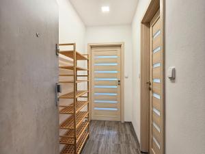Pronájem bytu 2+1, Osek, Lidická, 52 m2